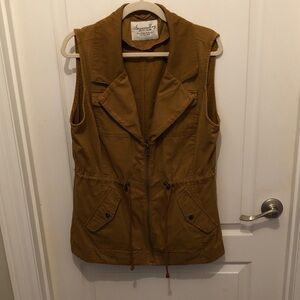American Rag Brown Sleeveless Vest